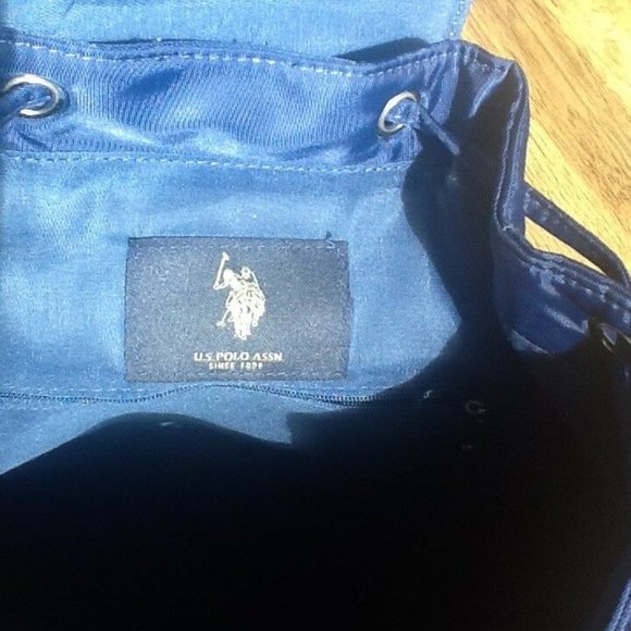 brand new U.S. Polo Assn NAVY BLUE and TAN Water-Resistant DRAWSTRING Backpack main image 7